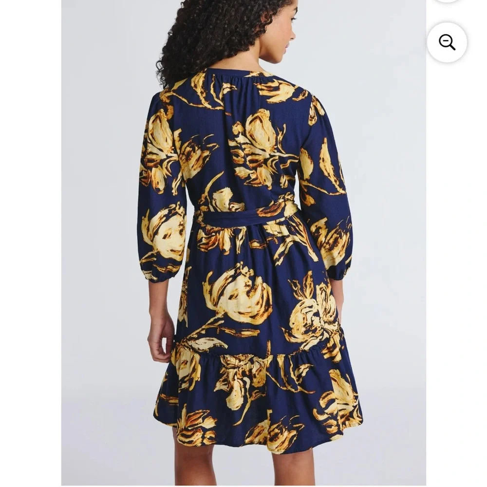 Floral Print Navy and Yellow Dress - Picture 3 of 7